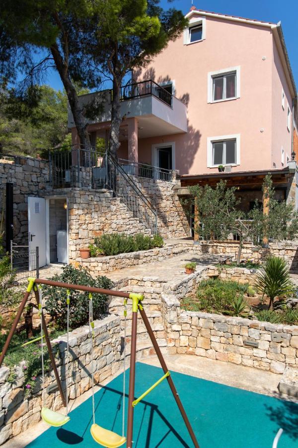 Вилла House Anka Милна Экстерьер фото